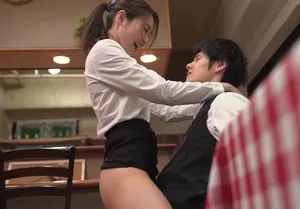 Cậu trai trẻ quan hệ cô đồng nghiệp có chồng nhưng người chồng “yếu”
